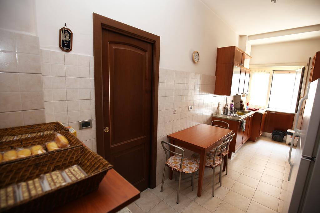 Anastasio Ii 3*